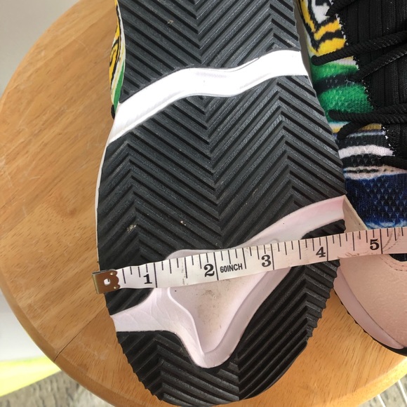 Triple 7 Notorious Racer shoe — tie dye mural pattern with chunky white base - Picture 14 of 14